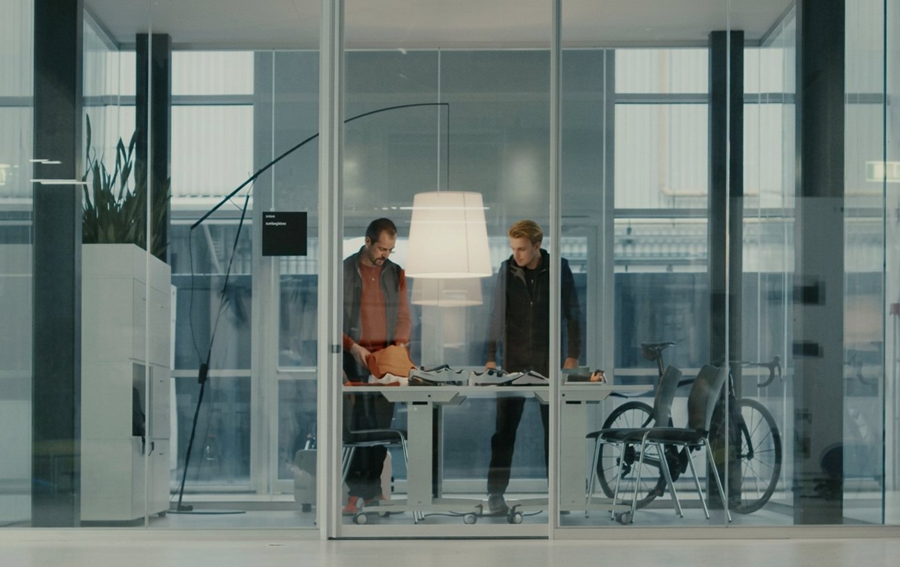 VELOQUE research: cyclists and luxury references studied for the brand