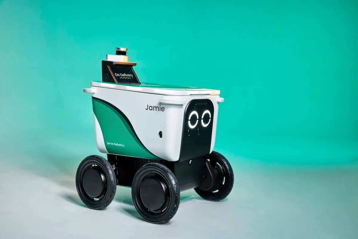 Serve Robotics autonomous food delivery robot, Uber Eats contextual research